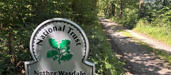 The Strands & Screes Inn