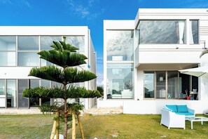 Terrace/patio - Ocean Villa Fuchaku Okinawa (Onna)