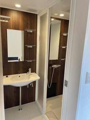 Bathroom - Sunset Resort Kanutan (Motobu)