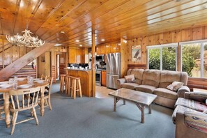 View from property - Lakeview Getaway 2120 (Big Bear Lake)