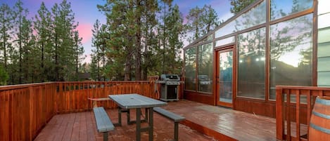 Pemandangan dari hartanah