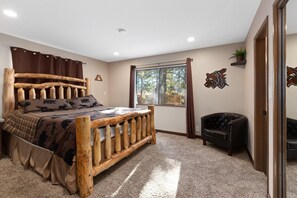 Room - Mountain Fun 1729 (Big Bear Lake)