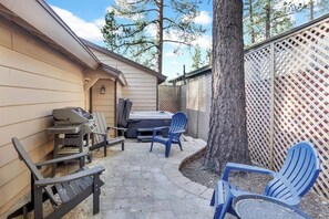 Sports facility - Bohemia Big Bear 1926 (Big Bear Lake)