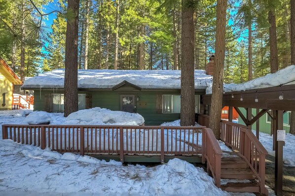 View from property - Cozy Bear Cabin (South Lake Tahoe)