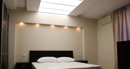 Danis Hotel