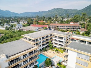 الإطلالة من المنشأة