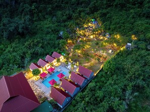 View from property - Cat Ba Serena Homestay And Swimming Pool (Hai Phong)