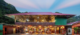 Cat Ba Serena Homestay And Swimming Pool
