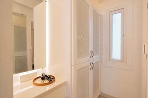 Room - Elivaas House Of Neptune (Morjim)