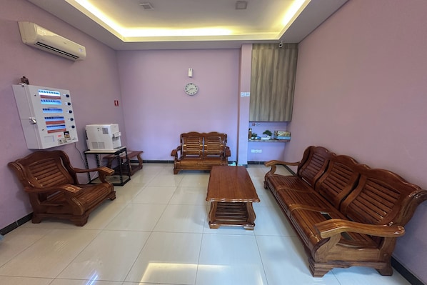 Unclassified image, 1 of 36, button - Abc Hostel By Zuzu (Seri Kembangan)