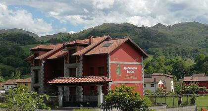 Apartamentos Rurales La Viña