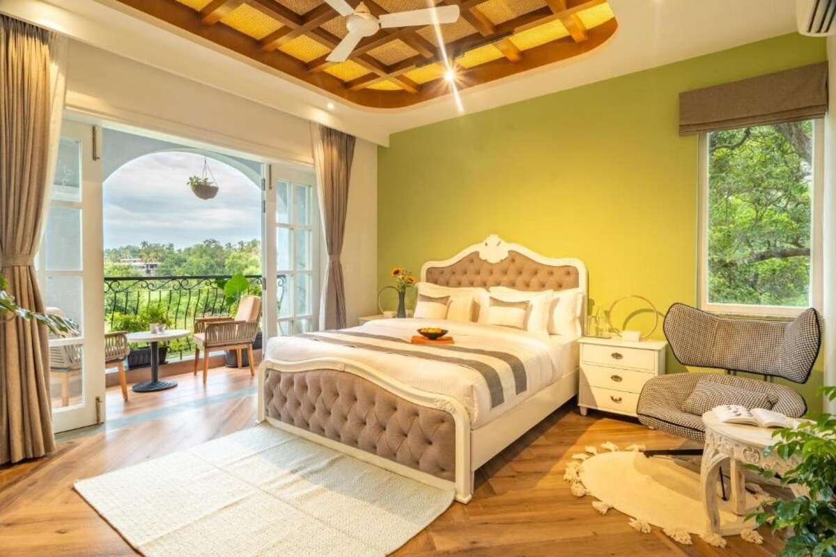 5BHK | Pvt Pool, Pet Friendly & Comp Breakfast