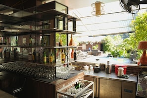 Bar (på overnatningsstedet)