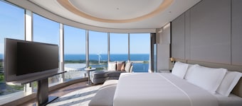 Crowne Plaza Weihai Binhai