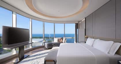 Crowne Plaza Weihai Binhai