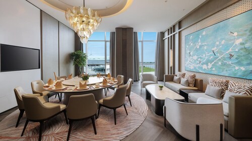 Crowne Plaza Weihai Binhai