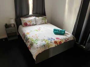 4 間睡房、熨斗/熨衫板、Wi-Fi、床單