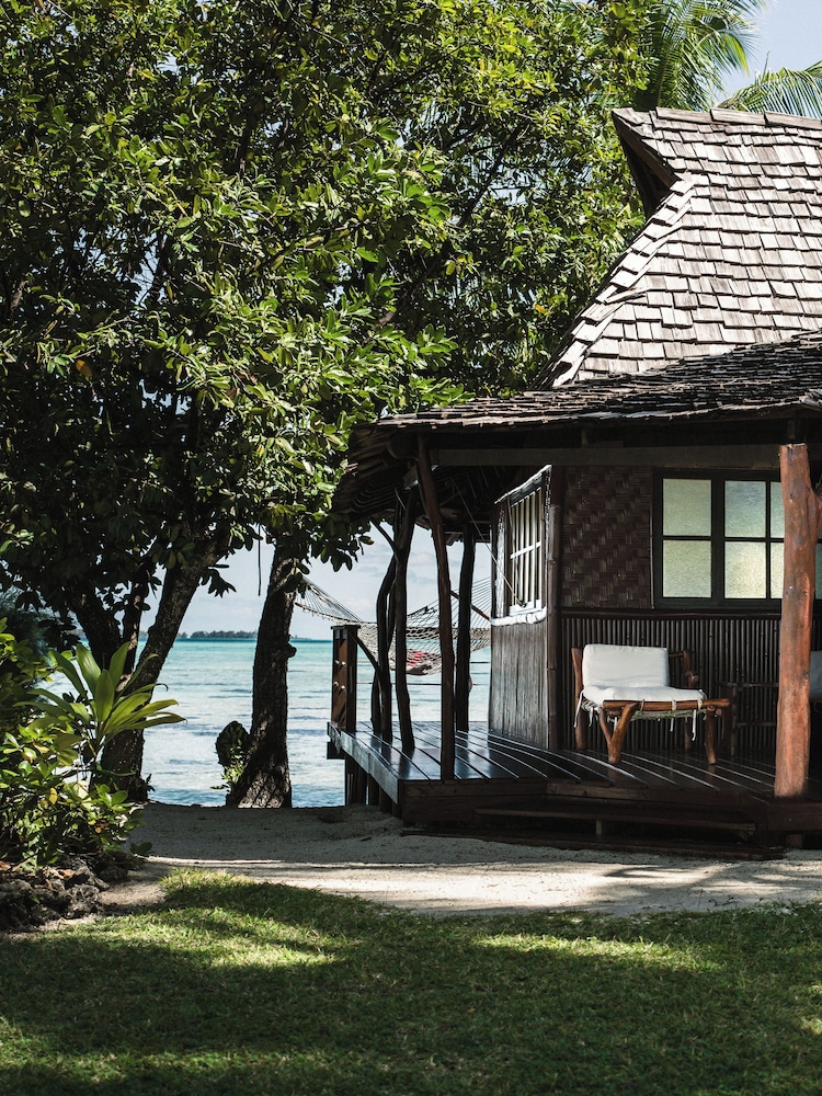 Vahine Private Island by null