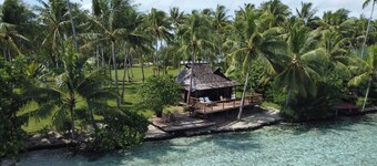 Vahine Private Island
