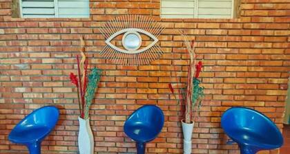 Beauty Beachfront Villa 5 rooms, with Pool, Jacuzzi, AC, Wifi, BBQ, Beach Access