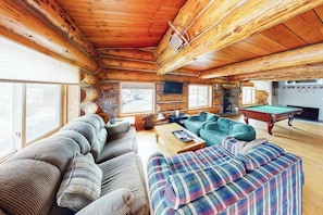 تلفزيون، مدفأة