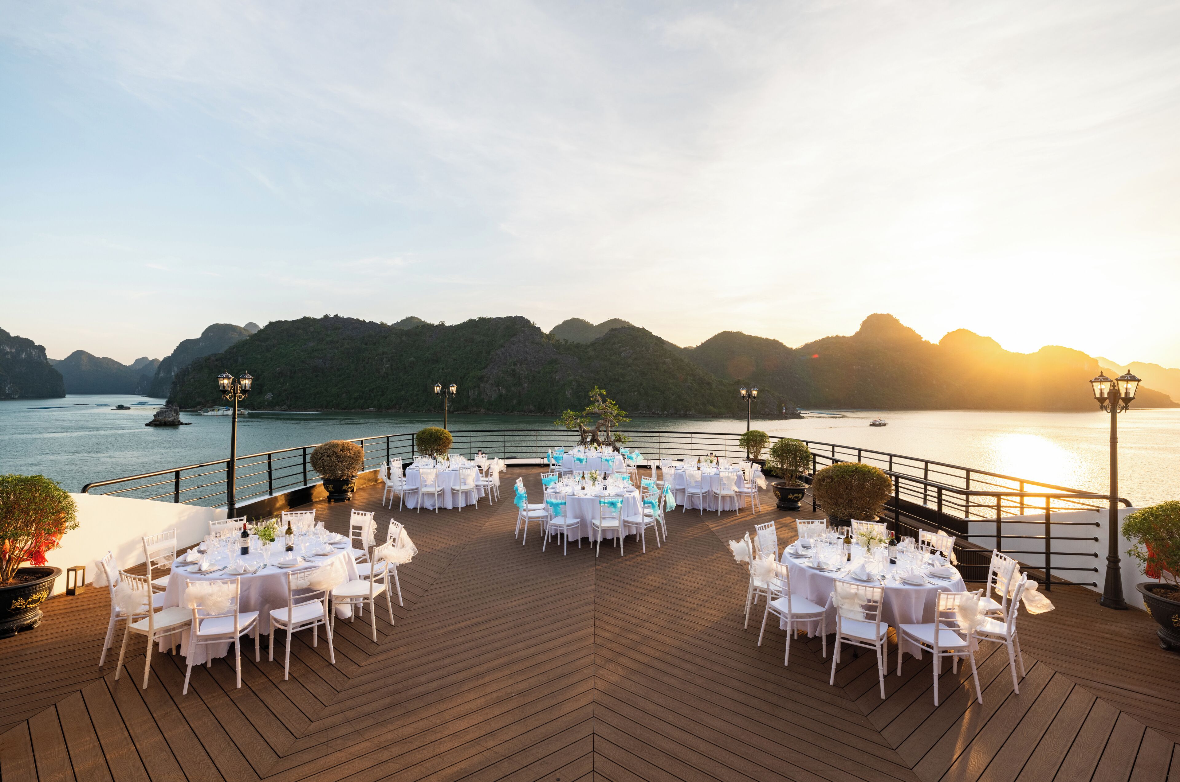 Sundeck