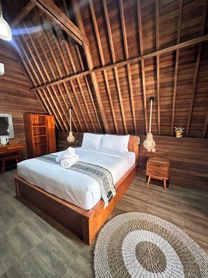 Deluxe Double Room, Patio, Sea View | Free WiFi - La Semaya Beach Villas (Penida Island)