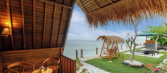 La Semaya Beach Villas 