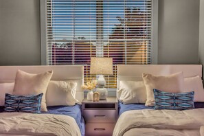 4 habitaciones, tabla de planchar con plancha, wifi y ropa de cama 