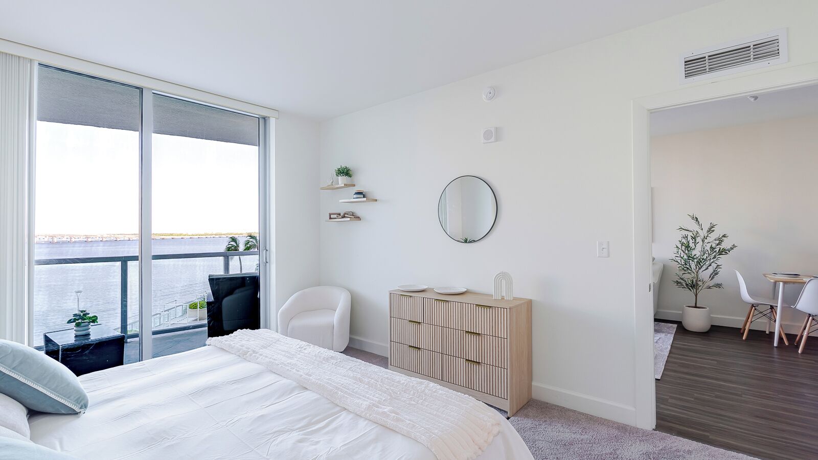 2 Schlafzimmer, Internetzugang, Bettwäsche