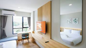 Superior Premier Room | In-room safe, blackout curtains, free WiFi, bed sheets
