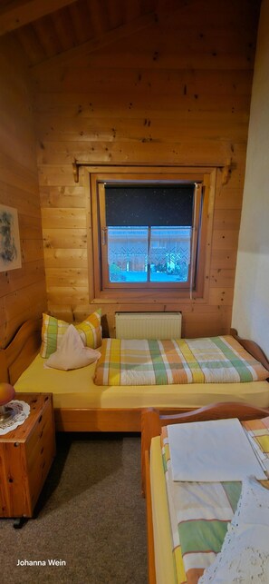 1 habitación y ropa de cama 