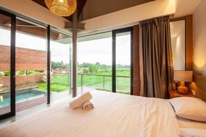2 bedrooms, iron/ironing board, WiFi, bed sheets - Lux 2BR Villa-Pool & Amazing Rice Field Views-Ubud (Ubud)