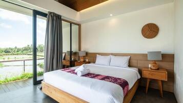 Fer et planche Ă  repasser, Wi-Fi, draps fournis