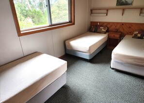 2 多间卧室、办公桌、熨斗/熨衣板、免费 WiFi