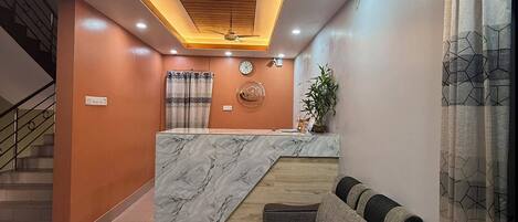 Sala de estar en el lobby