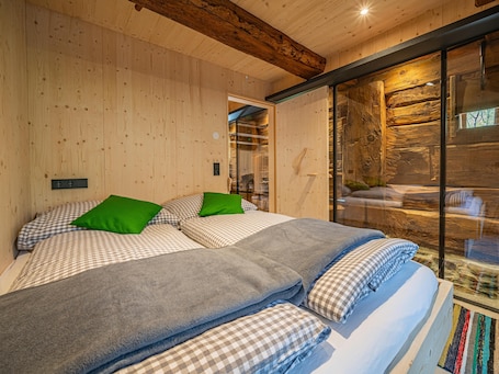 1 slaapkamer, internet. Beautiful barn-style flat with terrace