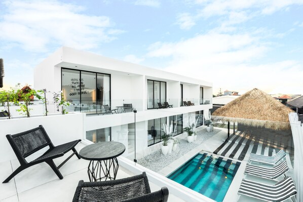 Terrace Suite | Terrace/patio - the den canggu (Canggu)