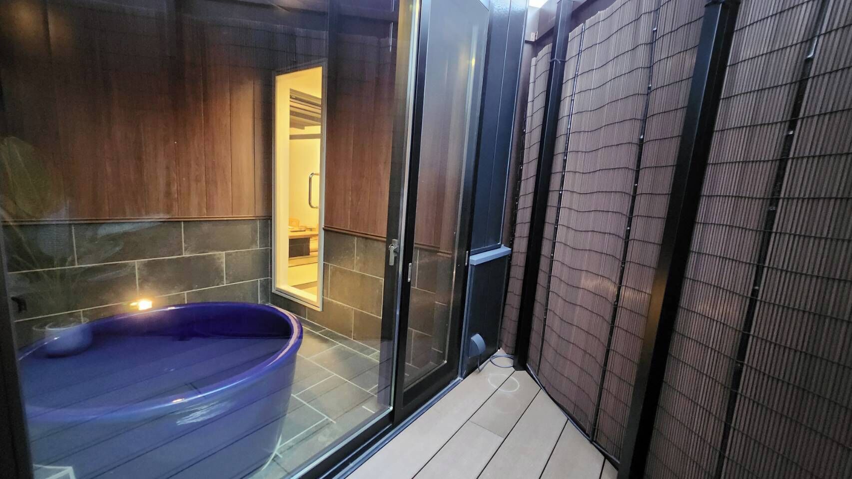 Comfort House, City View | Bathroom | Free toiletries, soap, shampoo, toilet paper