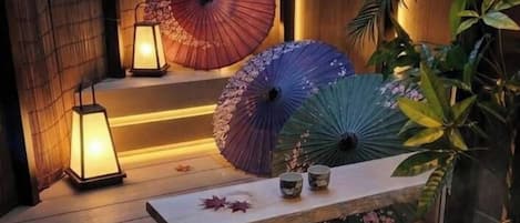 Rumah Comfort, pemandangan kota | Kamar mandi | Perlengkapan mandi gratis, sabun, sampo, dan tisu toilet