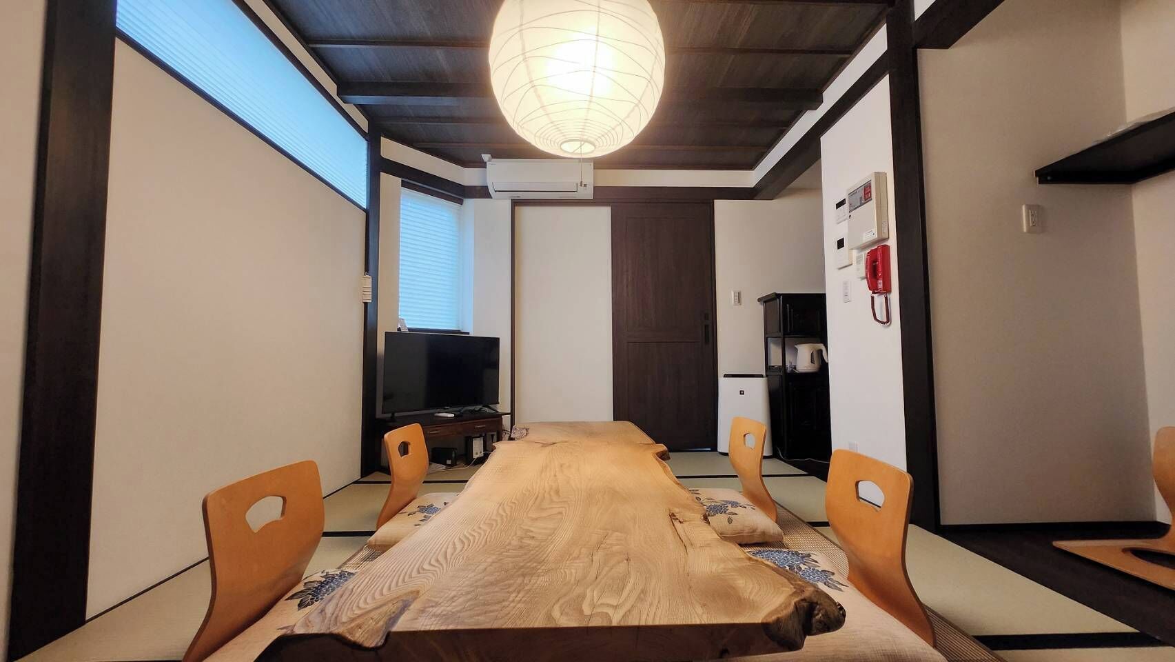 Comfort House, City View | Living area