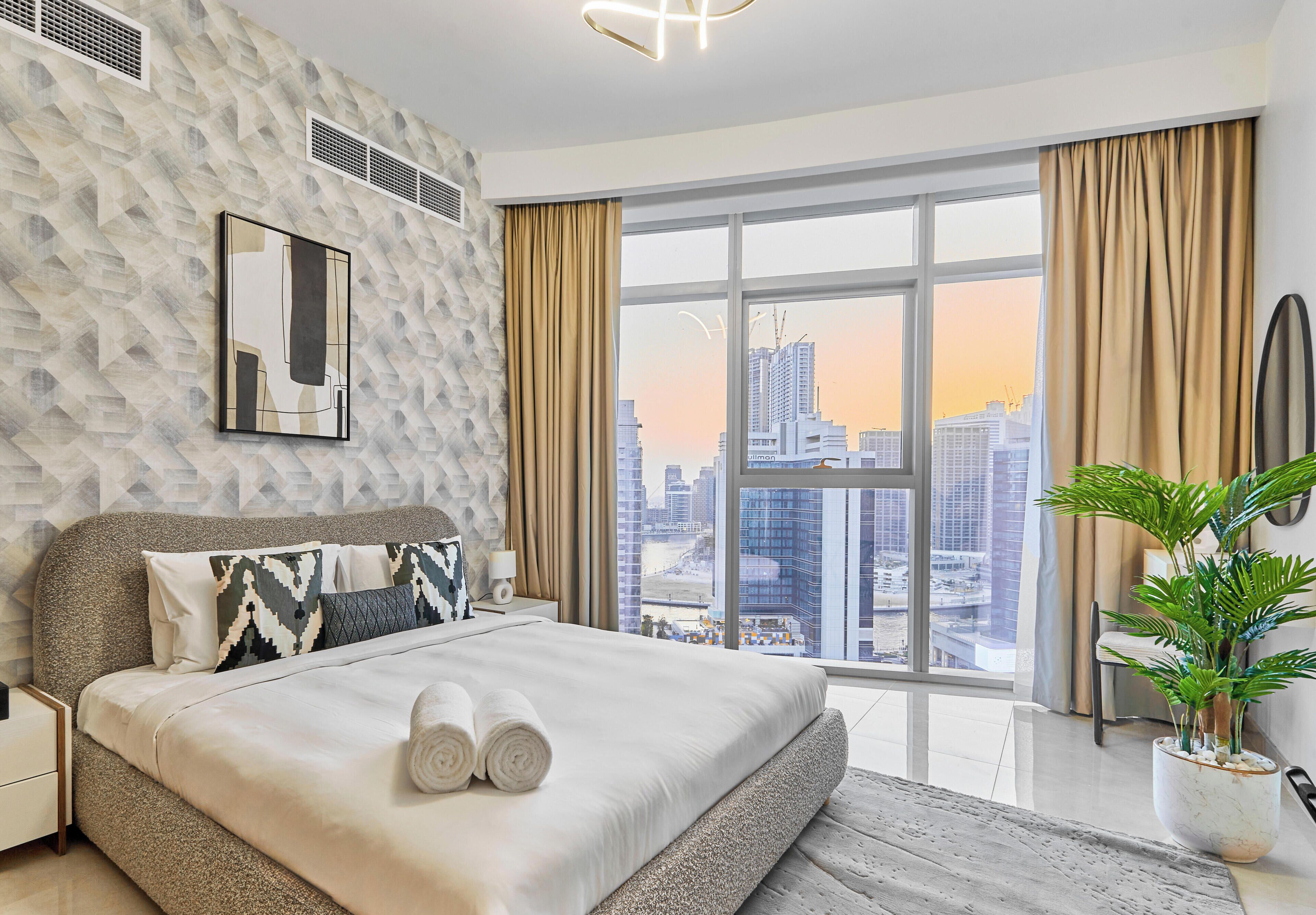 Family Apartment, City View | Premium bedding, in-room safe, desk, laptop workspace