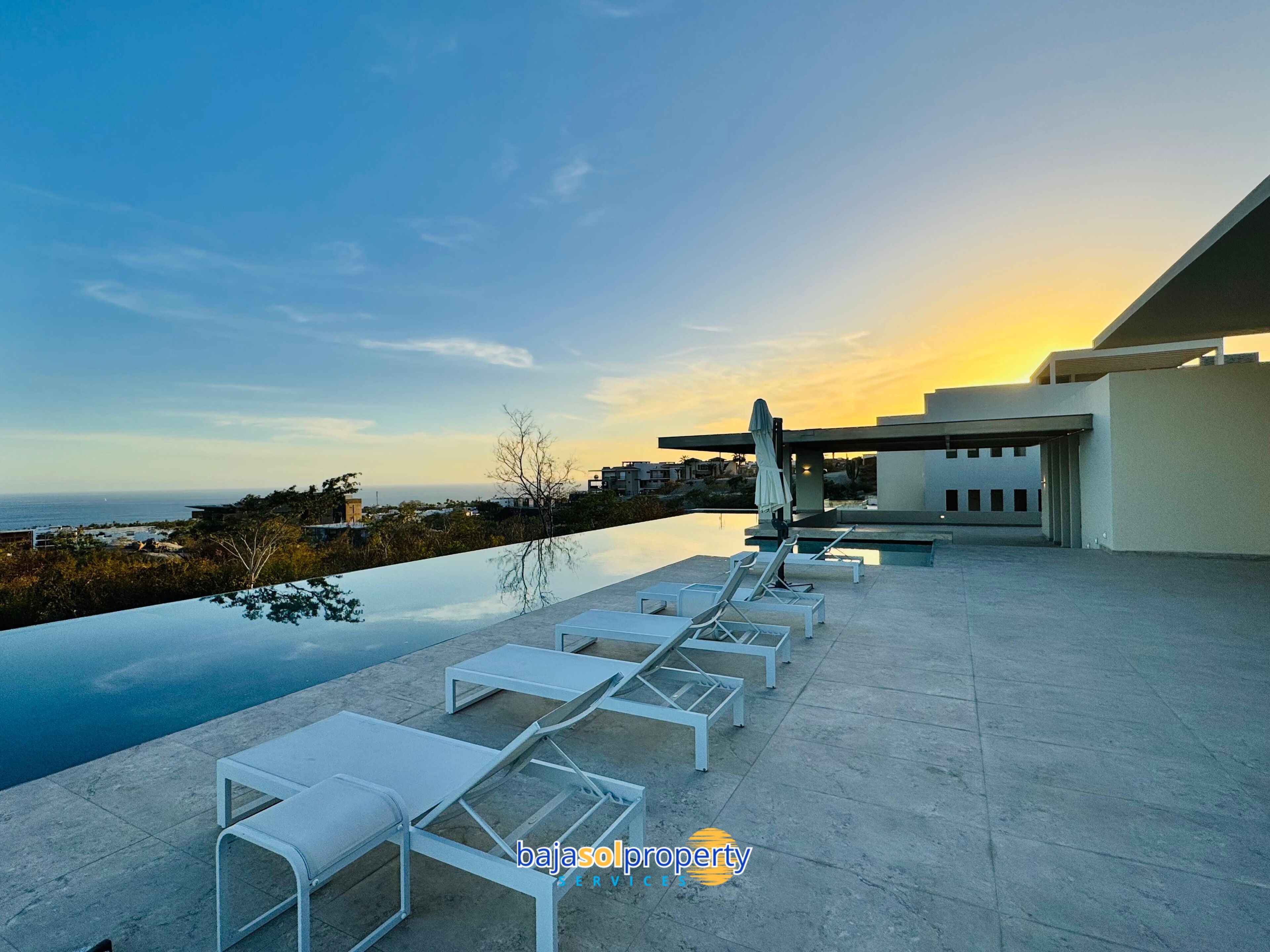 Outdoor pool, pool umbrellas, pool loungers