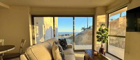 Verdunkelungsvorhänge, kostenloses WLAN