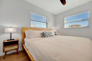 Casa panoràmica, 3 dormitoris, pati | Cortines opaques, planxa i posts de planxar i wifi gratuïta 