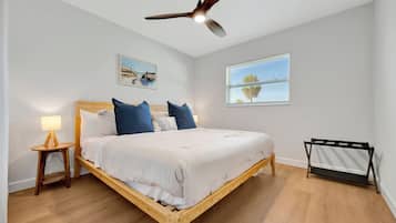 Panoramic House, 3 Bedrooms, Patio | Blackout curtains, iron/ironing board, free WiFi