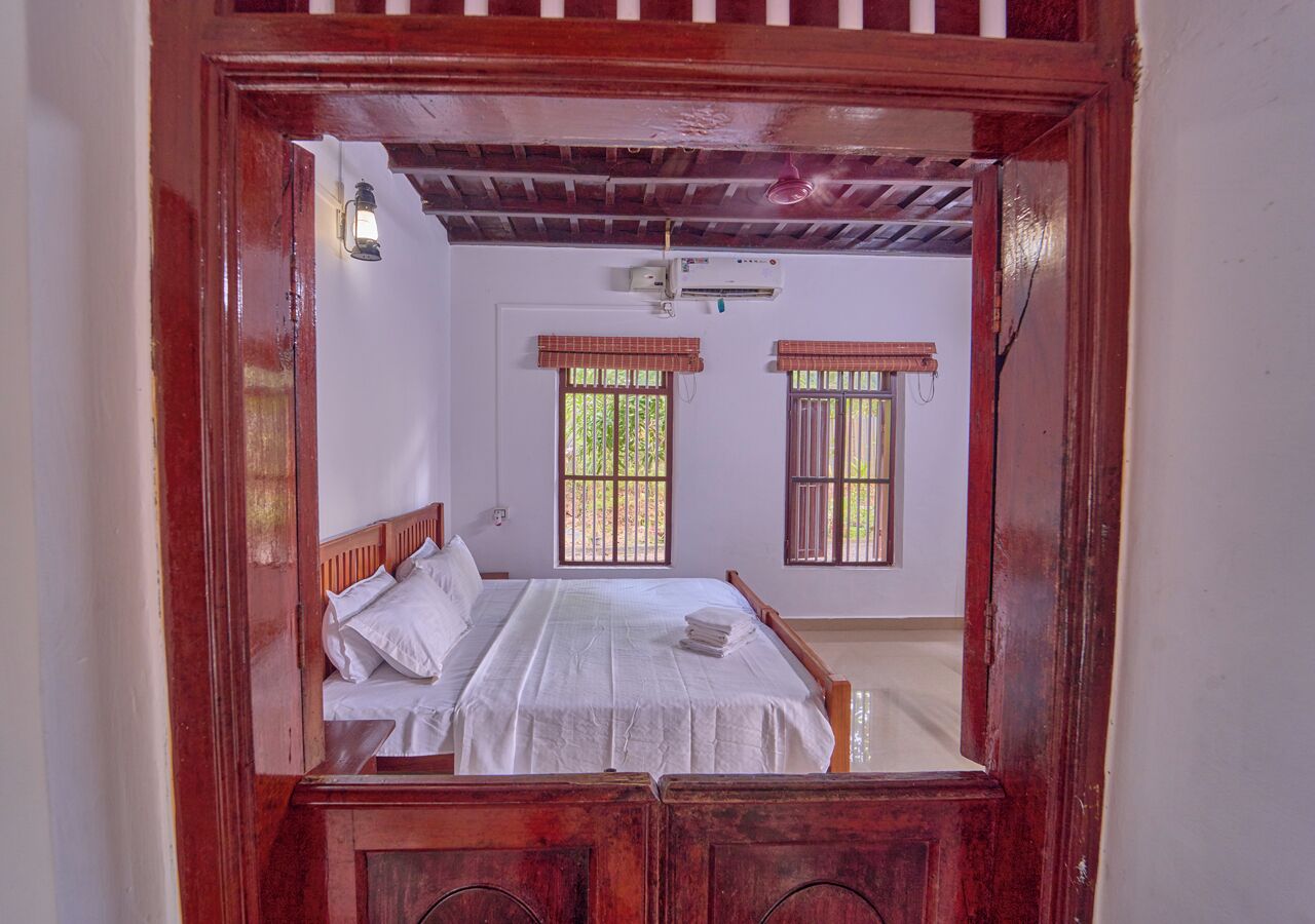 ห้องดีลักซ์ดับเบิล, ลานระเบียง, วิวทะเลสาบ | Wi-Fi ฟรี, ผ้าปูที่นอน