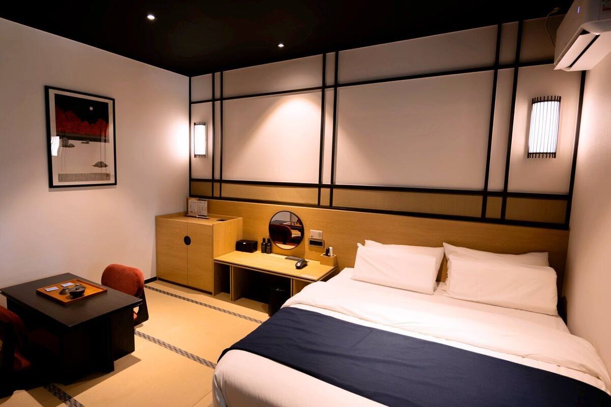 STANDARD(Run of house) | Bureau, espace de travail pour ordinateurs portables