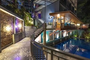 Indoor pool, outdoor pool