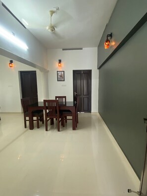 Deluxe-lejlighed - byudsigt | Opholdsområde